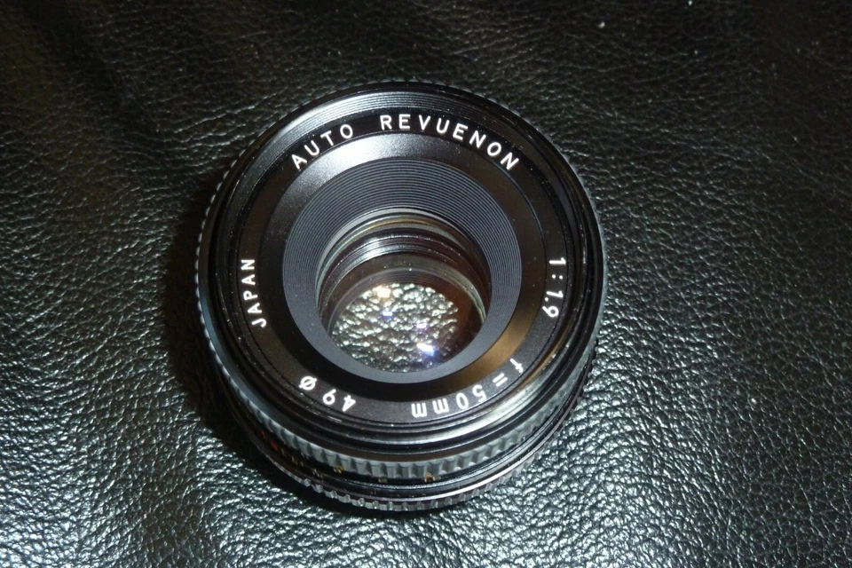 Vintage Auto Revuenon 50mm 1:1.9 (montaje Pentax PK) Foto 1 de 3