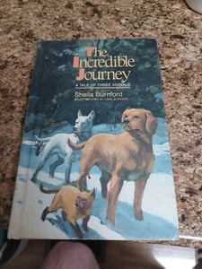 the incredible journey A Tale Of Three Animals Weekly Reader Book - Foto 1 di 5