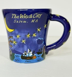 Tazza Mug Salem La Città delle Streghe Ceramica Blu Dipinta Salem Massachusetts - Foto 1 di 8