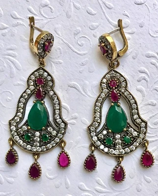 Indische 925 Silber Ohrringe, teilweise goldfarben,  Rubin, Smaragd und Zirkonia - Bild 1 von 4