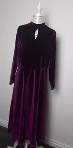 Sosandar Velvet Notch Neck Fit And Flare Dress Dark Berry Size 16 - Picture 1 of 5