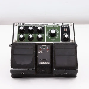 Boss RE-20 Roland Space Echo Guitar Effects Pedal  D5F7926 (PZ1004630) - Picture 1 of 12