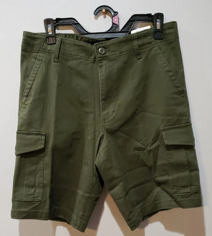 George Size 46 cargo Shorts 10” Inseam military green With Tag