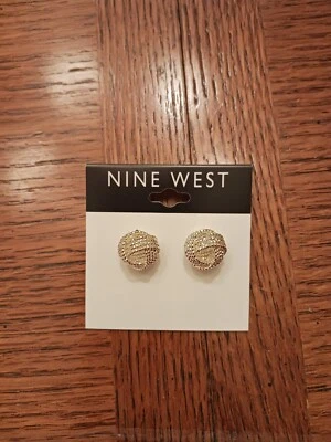 Pendientes Nine West Tono Plata Nudo Tachuelas Elegantes Pendientes  Foto 1 de 4