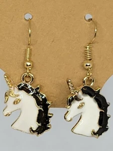Pendientes colgantes de unicornio (negros) - NUEVOS - Imagen 1 de 1