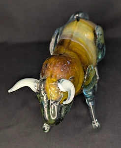 Toro de cristal artístico de Murano - Estatuilla italiana soplada a mano, 9" - Imagen 1 de 7