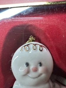 Preowned LENOX 2010 SPICY and SWEET Christmas Ornament Holiday Gingerbread Man - Picture 1 of 7