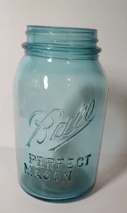 Vintage blue quart jar BALL PERFECT MASON 10 on bottom - Picture 1 of 6