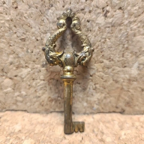 Vintage Japanese Mythological SHACHIHOKO Sea Monster Ornate Brass Skeleton Key Cover