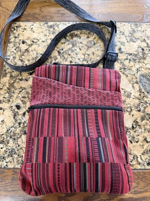 Bandolera Maruca Spree en rojo/negro Foto 1 de 3