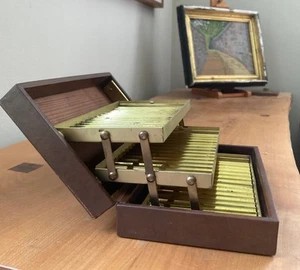 Vintage 1940’s Park Sherman Brass & Leather Bound Redwood 3 Tiered Cigarette Box - Bild 1 von 10