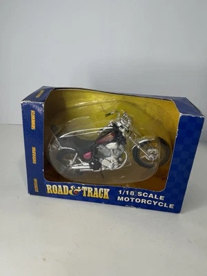 Nuevo en caja Maisto Road & Track Yamaha Virago XV1000 púrpura/negro 1:18 motocicleta diecast Foto 1 de 3