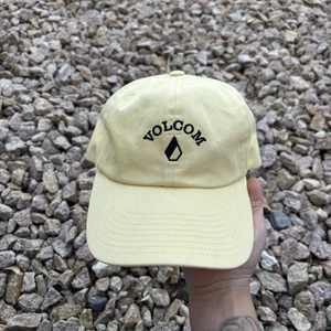 Volcom Yellow Hat - Picture 1 of 3
