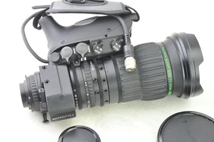 Zoom de TV Fujinon súper ancho A13x4,5 BERD-S48B 4,5-59 mm montaje F1,8 B4 - Imagen 1 de 7