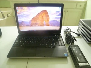 Dell Latitude E6540 Win 10 (8GB*180gb SSD*Core i7) Webcam*LTK*BLT*HDMI*#6719* - Imagen 1 de 14