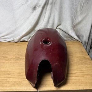 83-86 Suzuki GS750 OEM Gas Tank - Picture 1 of 6