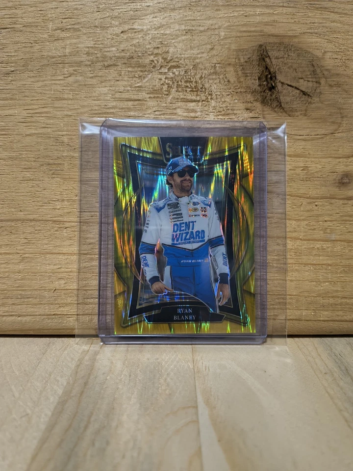 2025 Panini Select Nascar Ryan Blaney Gold Flash Prizm Grandstand /10 - Image 1 of 2