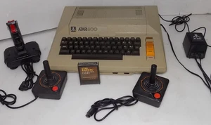 VINTAGE - ATARI 800 COMPUTER, GAMING, 6502 CPU, SIO SERIAL BUS, ATARI DOS + SPIEL - Bild 1 von 10
