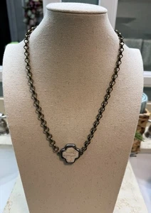 Unbranded 21” Necklace Antique Gold Chain Cream Stone Cross Magnetic Close - Picture 1 of 4