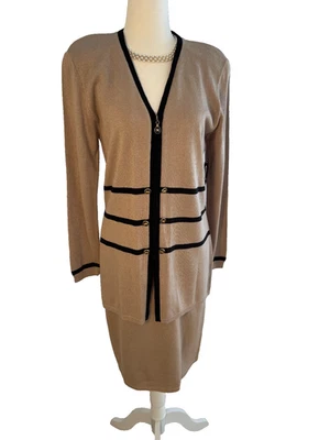 Новый с Ярлыками потрясающее женщин San Remo вязаный юбка костюм бежевый с черной отделкой!  Размер S/P - Изображение 1 из 4