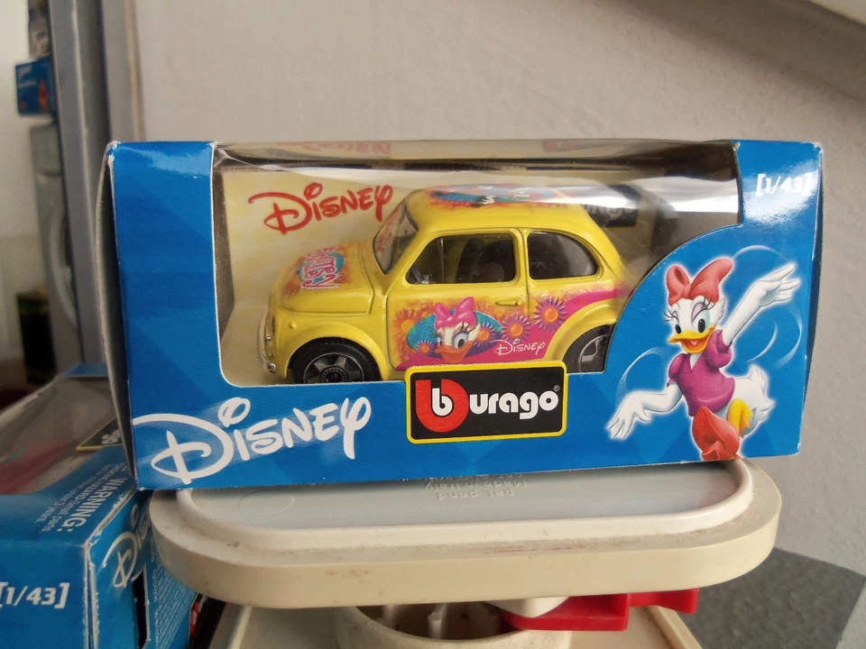  Burago -Fiat 500-Serie DISNEY-scala 1-43 :  -DAYSI   -giallo-----.-MB-- - Immagine 1 di 1