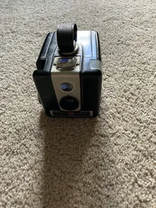 VINTAGE, KODAK, BROWNIE, HAWKEYE, CAMERA, FLASH MODE/BLACK - Picture 1 of 6