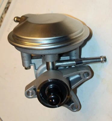 For 1995-2020 Isuzu NPR NPR-HD V8 Vacuum Pump 8972410351 97241035 904-862 - Image 1 of 3