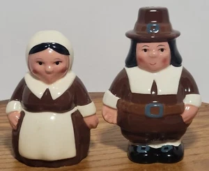 Publix Supermarkets 2004 Pilgrims Salt and Pepper Shakers - Picture 1 of 5