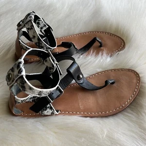 SCHUTZ Snake Embossed Ankle Cuff Thong Sandal Multicolor size 6.5 - Picture 1 of 6