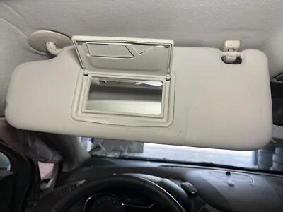 Б/у левый солнцезащитный козырек подходит: 2018 Chevrolet Cruze без подсветки левый класс A - Изображение 1 из 4