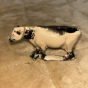 Primitive 3.5" Antique White Resin Holstein Country Farm Dairy Vtg Style Toy Cow - Picture 1 of 6