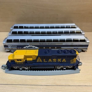 Lotto HO McKinley Explorer Holland America -HALX 1394 DESHKA treno set NON TESTATO. - Foto 1 di 20