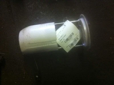 08-10 Conjunto de bomba de combustible Toyota Highlander VIN S 5º dígito 6 cilindros 3,5 litros Foto 1 de 4