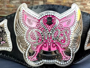NUEVO Cinturón Réplica Adulto Campeonato Mundial de Lucha Libre Femenino Divas 2mm - Imagen 1 de 8