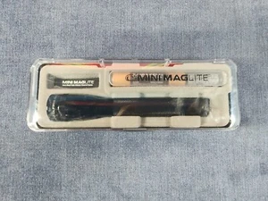 Mini Maglite 2 Celdas AA Caja de Regalo NUEVO Negro u-1D - Imagen 1 de 2