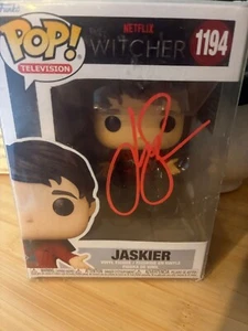 Signed Funko Pop - Joey Batey - Witcher - Jaskier #1194 - Picture 1 of 4