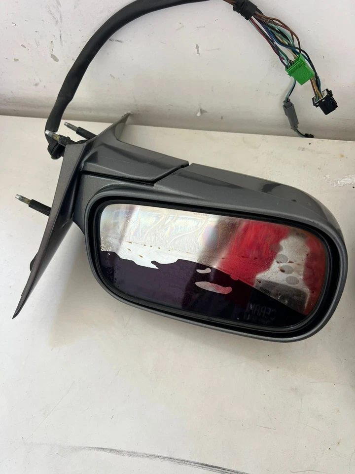 Fits 2003-2005 Cadillac Deville Silver Right Door Mirror - Image 1 of 4