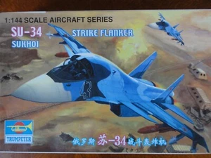 1/144 Trumpeter Suchoi Su-34 Strike Flanker Russian Fighter Kit *Sealed OOP Neu - Bild 1 von 1