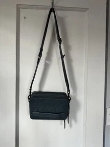 Nuevo con etiquetas Bolso bandolera Coach C2609 Charter patrón de firma unisex - Imagen 1 de 8