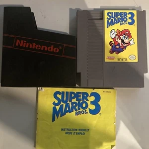 Super Mario Bros. 3 (Nintendo NES, 1990) Cartridge and Manual - Bild 1 von 3