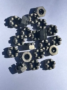 Lot Of 20 Castle Nuts Cadium Plated Steel Aircraft 1/4-28 - Imagen 1 de 1