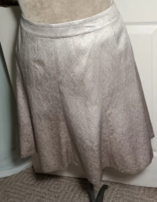 Banana Republic Slip On Skirt Short Flared Woman's 8 Lined  Gold A Line Back Zip - Image 1 of 4