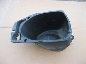 Scomparto vano portaoggetti rivestimento Daelim Otello 125 anno 98-- - Foto 1 di 3