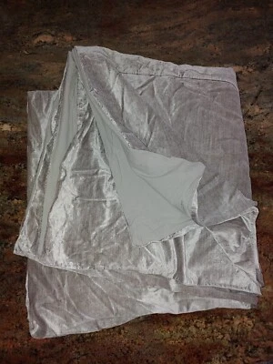 Funda nórdica de terciopelo arrugado gris perla exuberante West Elm F/Q 84x84" Foto 1 de 4