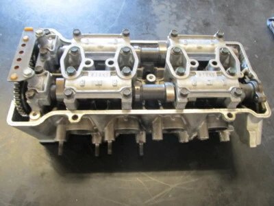 2005 - 2006 CBR600RR 原始设备制造商气缸盖 带凸轮 漂亮 无阀盖 12010-MEE-D00 — 第 1/4 张图片