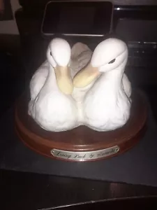 Loving Duck By Leonardo. Large bone and  China. On a Detachable  Wooden Base. - Picture 1 of 11