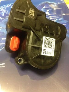 Audi A3 8V VW Golf VII EPB Feststellbremse Motor Parkbremse 5Q0615405BC Links - Bild 1 von 2