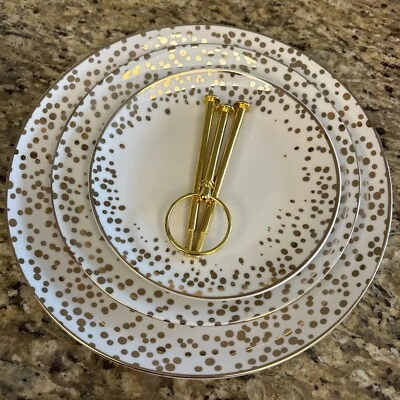 American Atelier Mistletoe Memories 3-Tier Cake/Cookie Platter/Server BRAND NEW - Image 1 of 2