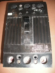GENERAL ELECTRIC TQD32125 SCHUTZSCHALTER 3 POLIG 125A 240VAC - Bild 1 von 1