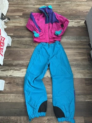 Columbia Snow Mujer Retro Aislado Púrpura Con Capucha Esquí Dos Piezas Foto 1 de 4